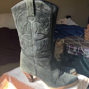Nine West Black Vintage Suede Heeled Boots
